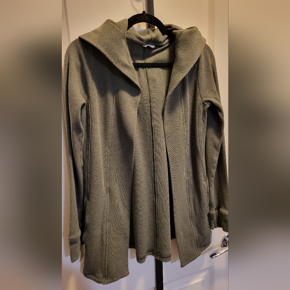 Tentree Tencel Jacket - Picture 3 of 5